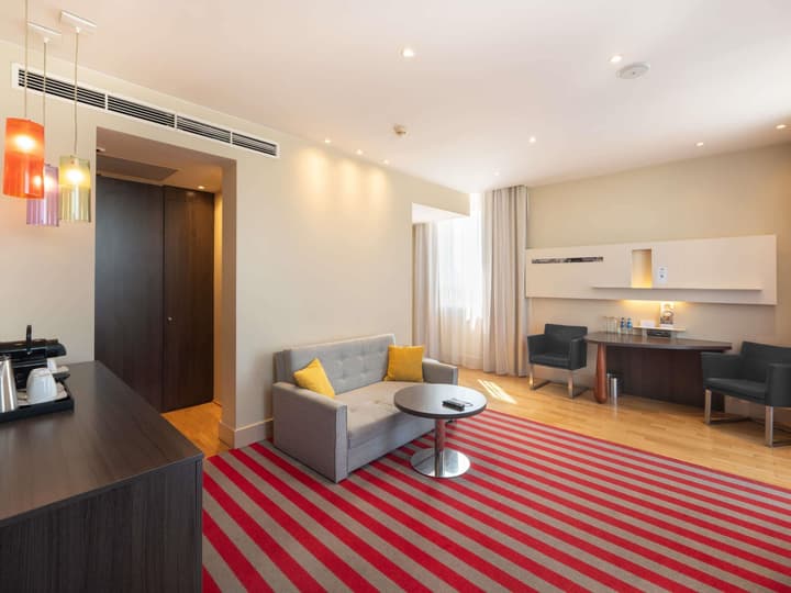 Mercure Warszawa Grand