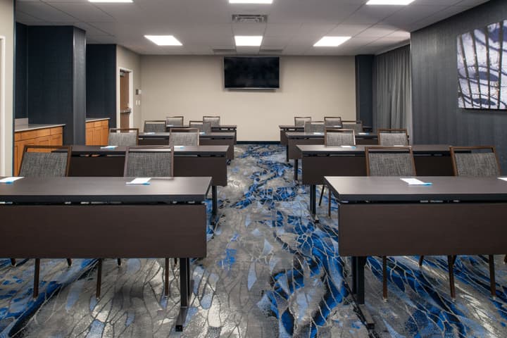 Fairfield Inn & Suites by Marriott Bakersfield Central