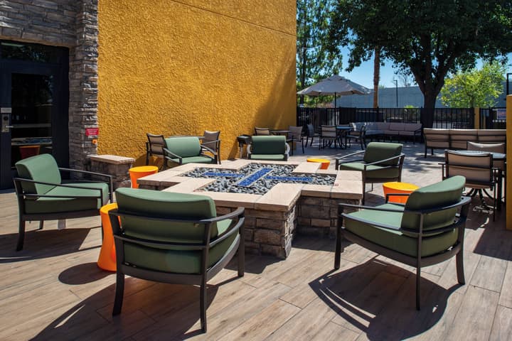 Fairfield Inn & Suites by Marriott Bakersfield Central