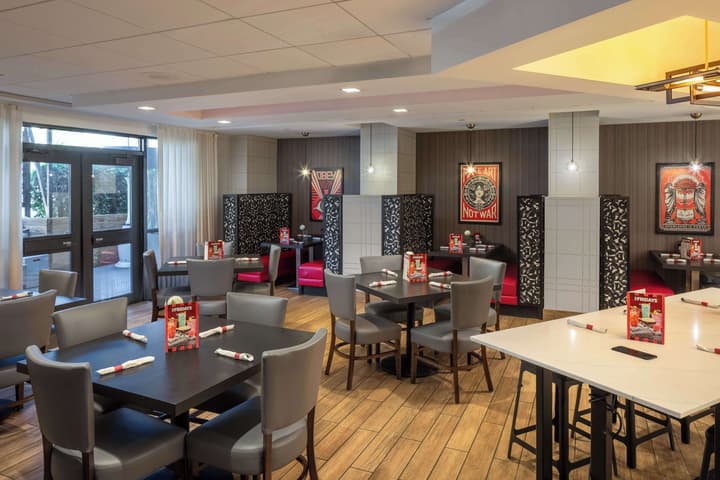 Hilton Garden Inn Los Angeles/Hollywood