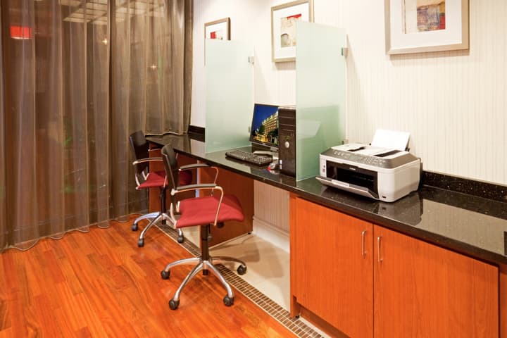 Holiday Inn Austin Midtown by IHG