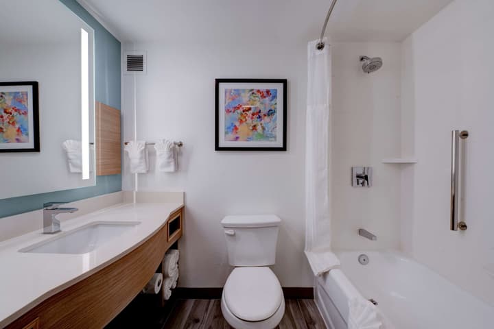 Hilton Garden Inn Anaheim Garden Grove