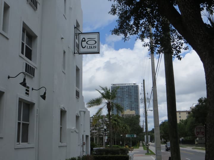 The Eo Inn - Downtown