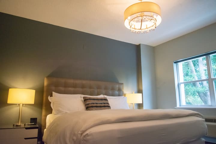 The Eo Inn - Downtown