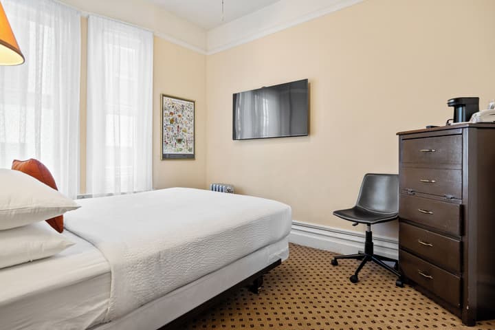 The Andrews Hotel