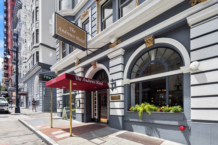 The Andrews Hotel