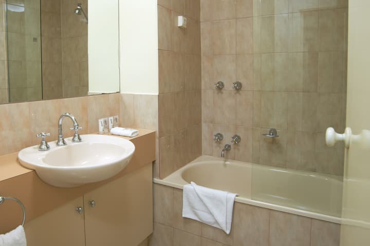 Comfort Apartments Royal Gardens