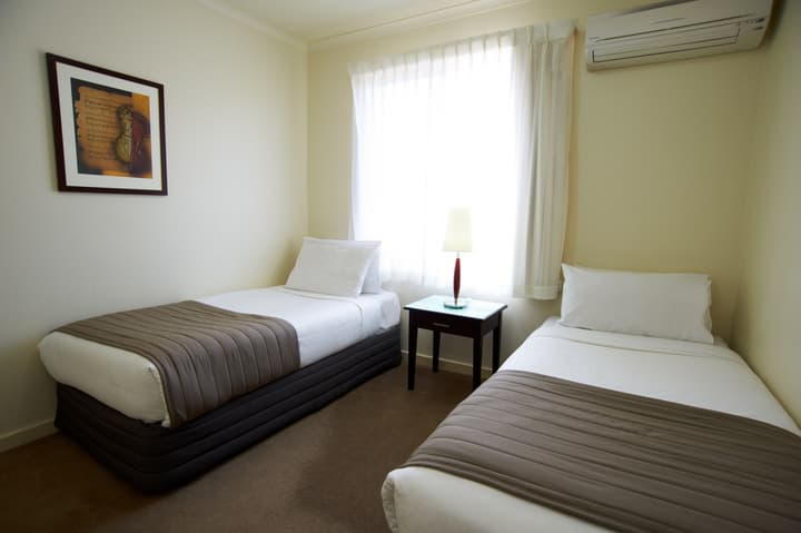 Comfort Apartments Royal Gardens