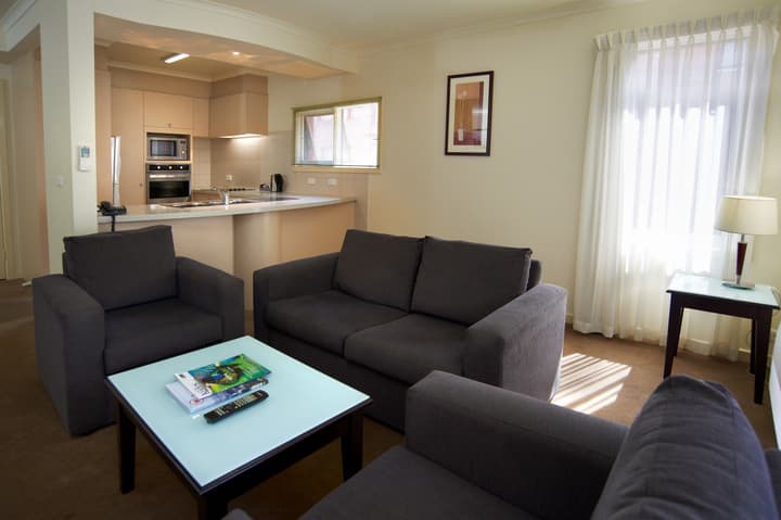 Comfort Apartments Royal Gardens