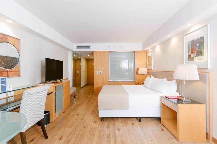 DoubleTree by Hilton Buenos Aires