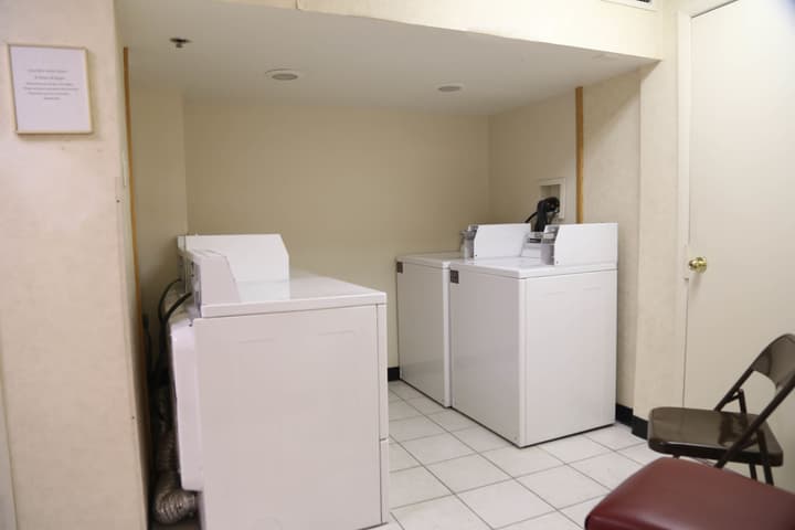 Destiny Palms Hotel Maingate West
