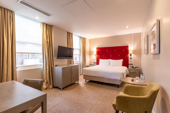 DoubleTree by Hilton London West End