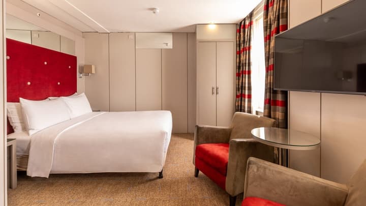 DoubleTree by Hilton London West End