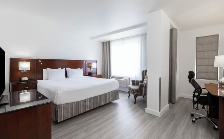 Le Nouvel Hotel