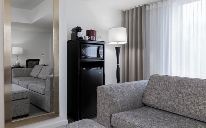 Le Nouvel Hotel