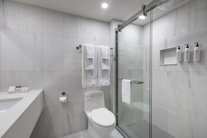 Le Nouvel Hotel