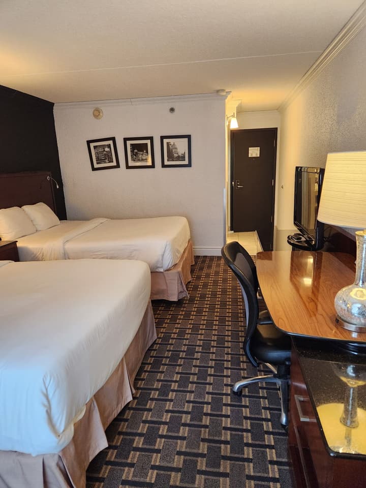 La Saguenéenne - Hôtel et Centre de Congrès