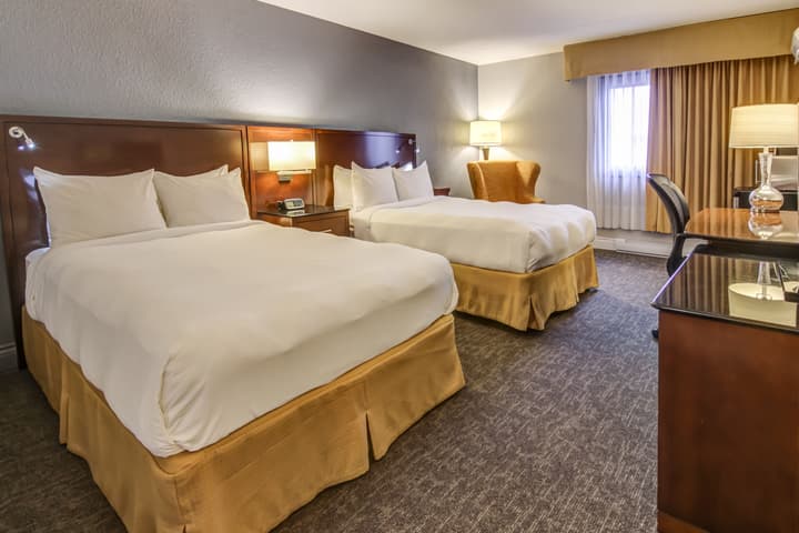 La Saguenéenne - Hôtel et Centre de Congrès