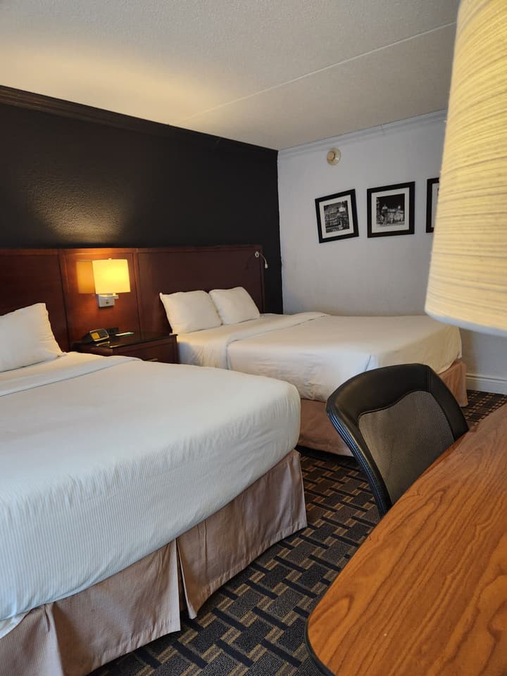La Saguenéenne - Hôtel et Centre de Congrès