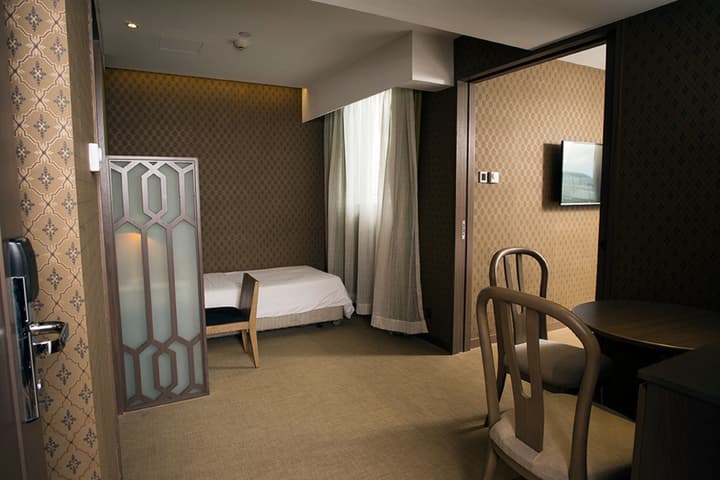 Largos Hotel