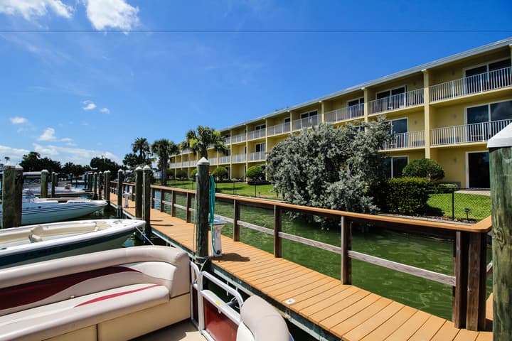 Treasure Island Hotel and Marina