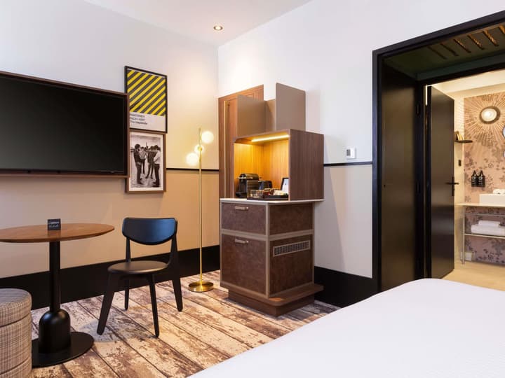 Hotel Les Capitouls Toulouse Centre - Handwritten Collection