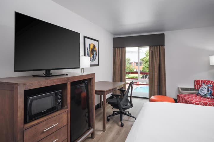 Aiden Austin City Hotel