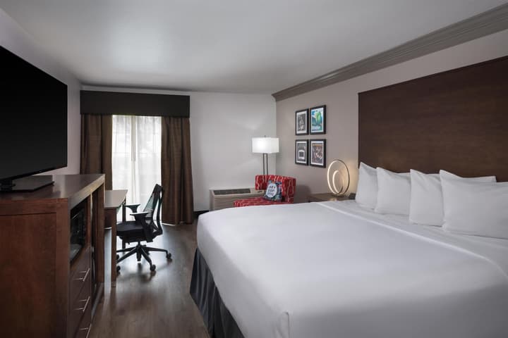 Aiden Austin City Hotel