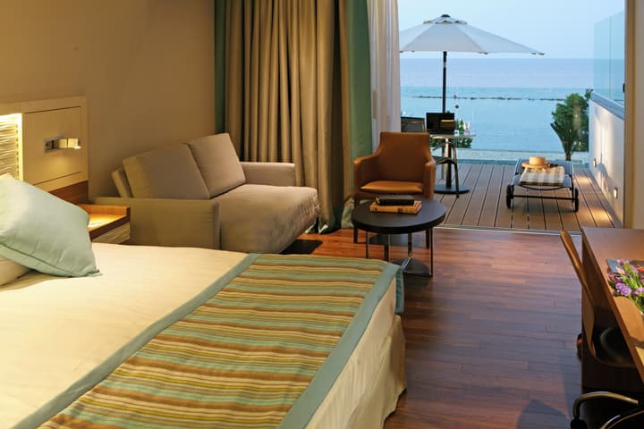 Crowne Plaza Limassol by IHG