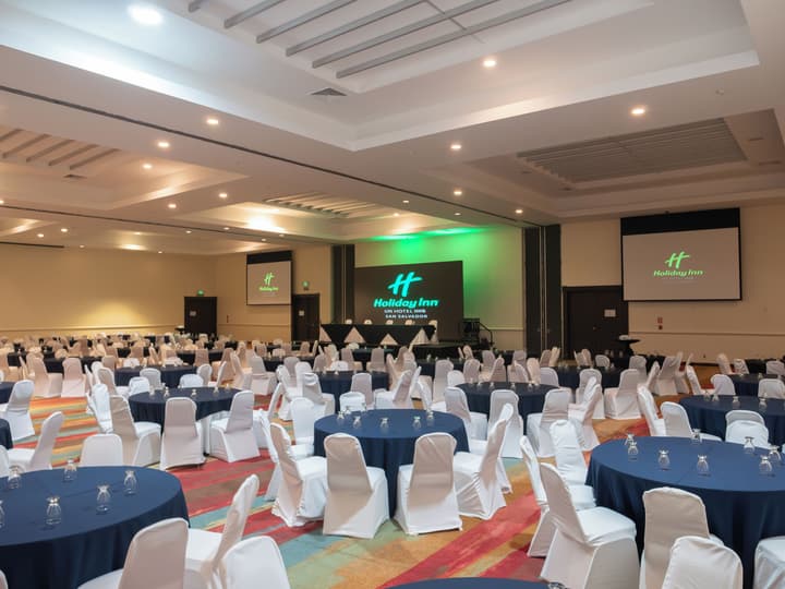 Holiday Inn San Salvador by IHG