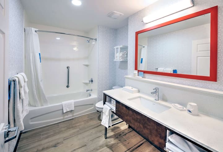 Hampton Inn by Hilton Ottawa