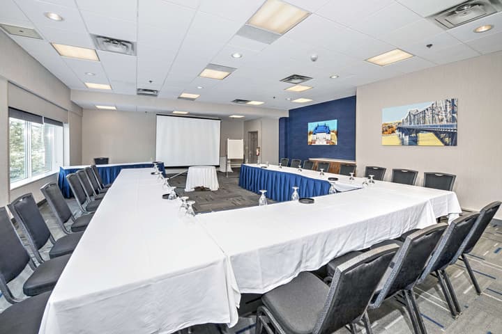 Hampton Inn by Hilton Ottawa