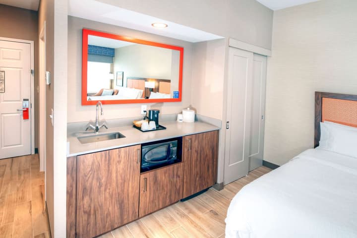 Hampton Inn by Hilton Ottawa