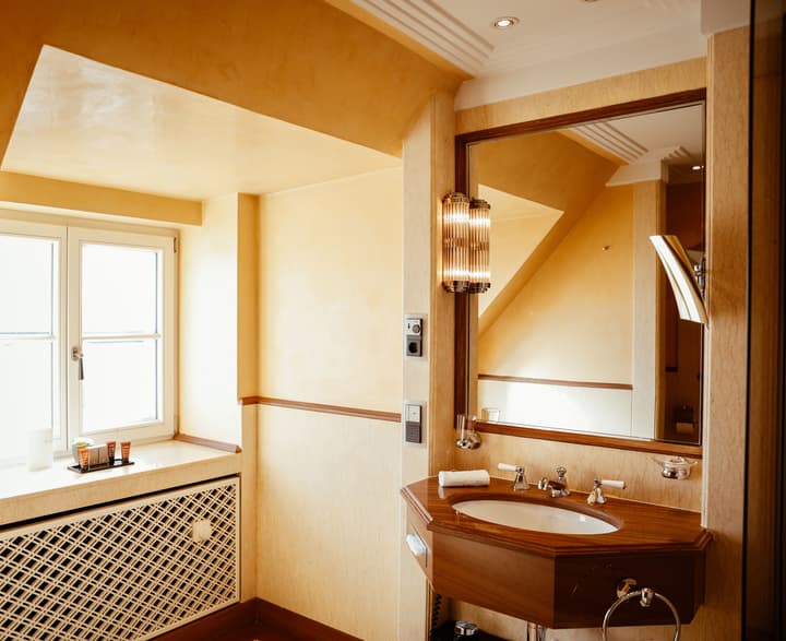 Hotel Bayerischer Hof - The Leading Hotels of the World