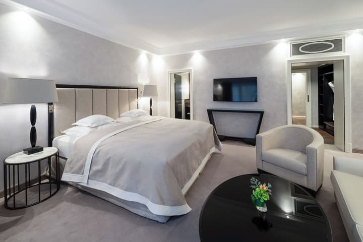 Hotel Bayerischer Hof - The Leading Hotels of the World