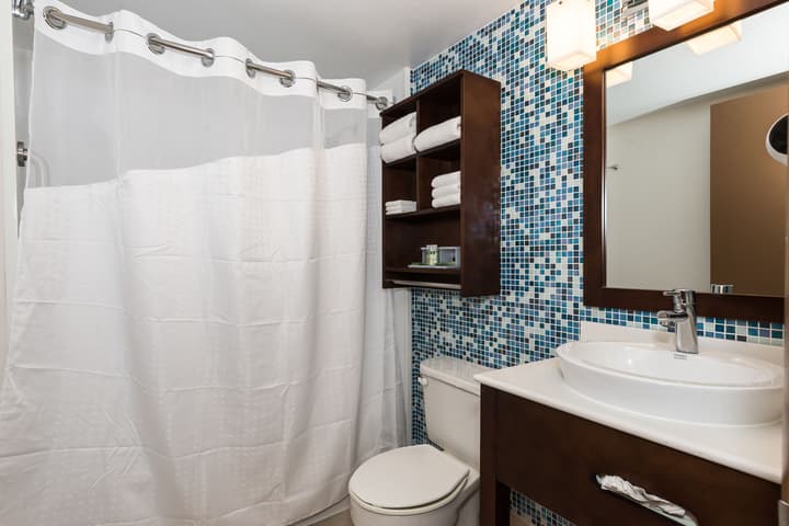 Holiday Inn Express Washington DC N-Silver Spring by IHG