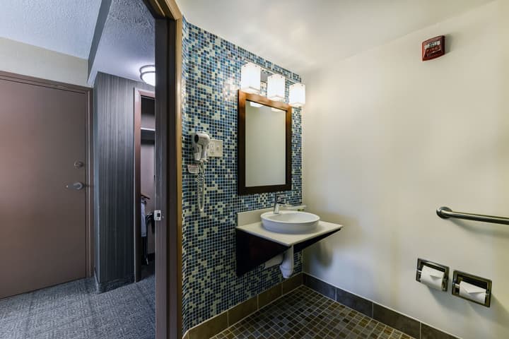 Holiday Inn Express Washington DC N-Silver Spring by IHG