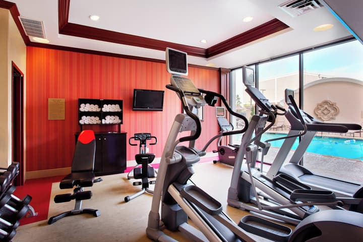 Holiday Inn Express Dallas Medical-Market Center by IHG