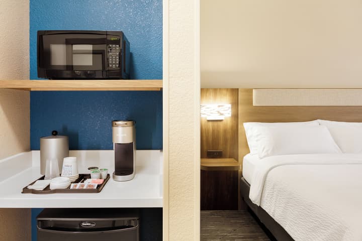 Holiday Inn Express Dallas Medical-Market Center by IHG