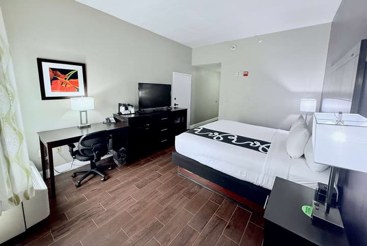 La Quinta Inn & Suites by Wyndham Orlando Universal area