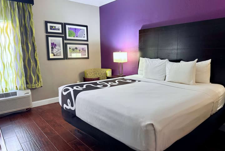 La Quinta Inn & Suites by Wyndham Orlando Universal area