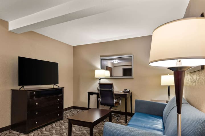 Comfort Inn & Suites Springfield I-55