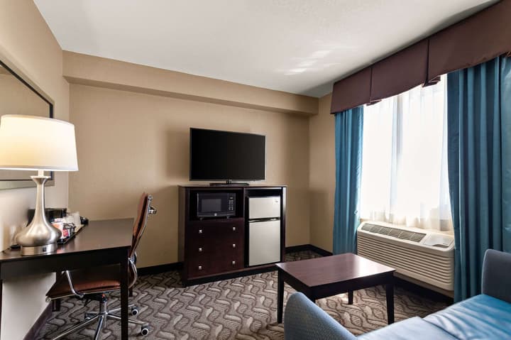 Comfort Inn & Suites Springfield I-55