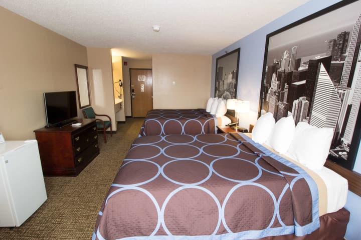 Super 8 by Wyndham Chicago O'Hare Airport