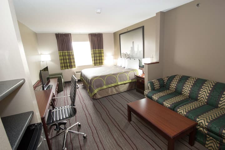 Super 8 by Wyndham Chicago O'Hare Airport