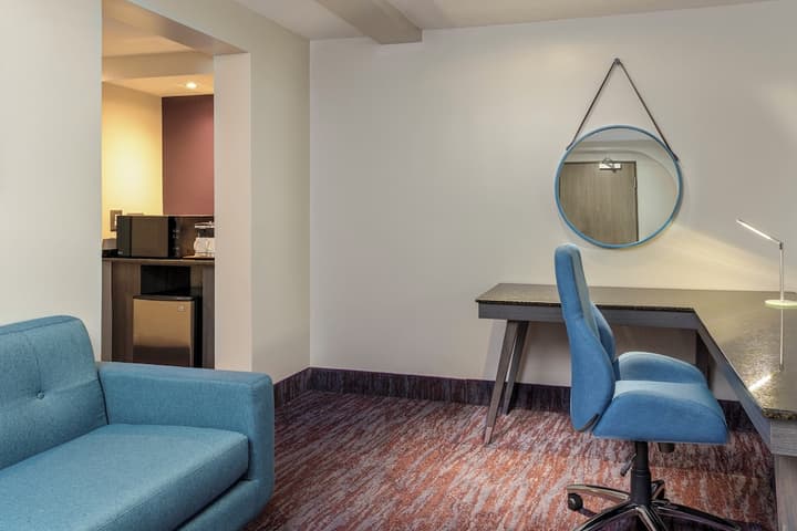 Crowne Plaza Corobici, an IGH Hotel