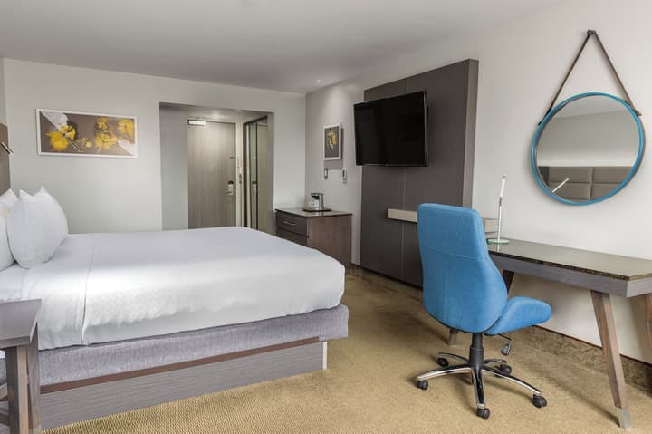 Crowne Plaza Corobici, an IGH Hotel