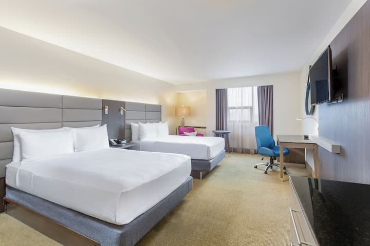 Crowne Plaza Corobici, an IGH Hotel