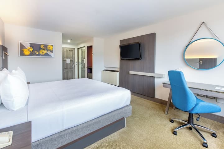 Crowne Plaza Corobici, an IGH Hotel