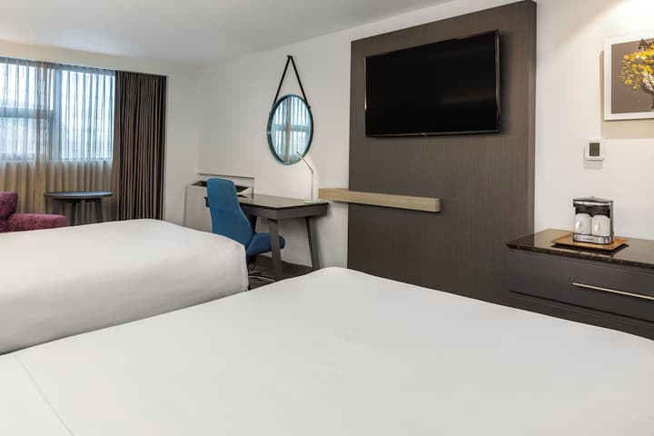 Crowne Plaza Corobici, an IGH Hotel
